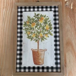 Lemon tree picture